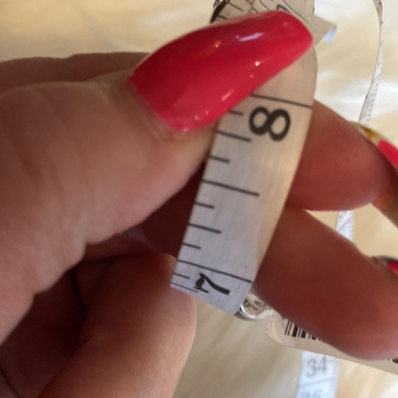 Nwt Stunning Bracelet - Picture 5 of 5